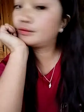 Snapshot of lusy-000 chatting on September 13, 11:07 am lusy-000 online show from September 13, 11:07 am