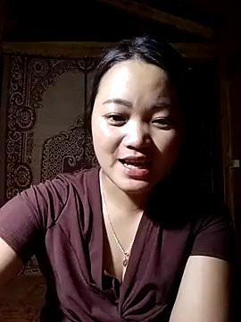 Snapshot of lusy-000 chatting on October 5, 11:15 am lusy-000 online show from October 5, 11:15 am