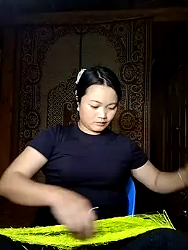 Snapshot of lusy-000 chatting on September 28, 2:18 am lusy-000 online show from September 28, 2:18 am