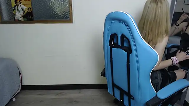 Amnesia  online show from September 11, 1:33 pm