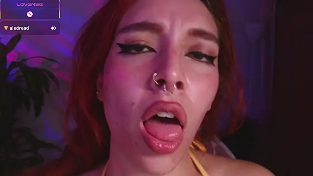 bri von dhara   online show from February 24, 11:36 pm