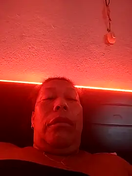 Naomi-Mature online show from March 4, 10:33 am