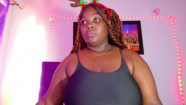 ebony NeighborMoans online show from December 4, 6:41 pm