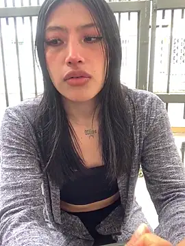 KloePink  online show from October 4, 2:54 pm