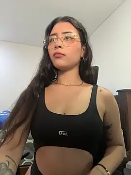 CatadeLuca online show from April 6, 3:35 pm