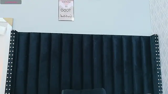 mamaneedsfun online show from April 1, 2:45 am