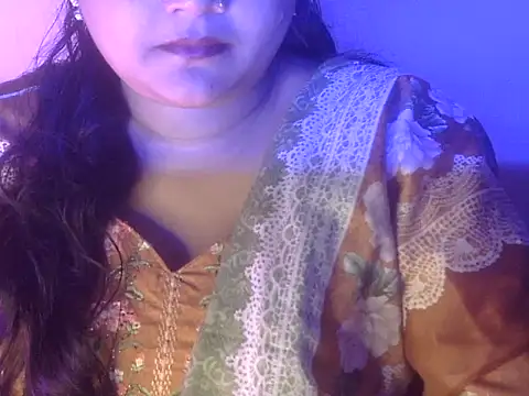 Snapshot of Saniya_K chatting on September 18, 4:27 pm Saniya K online show from September 18, 4:27 pm