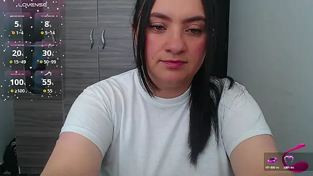 Snapshot of EmilySpicy chatting on September 30, 5:51 pm EmilySpicy online show from September 30, 5:51 pm