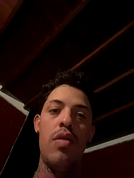 miawhithee online show from November 12, 4:43 am