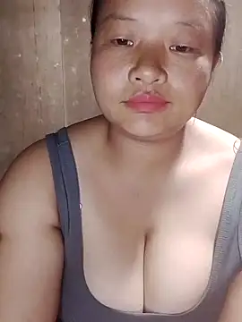 Snapshot of girl-babi chatting on September 13, 12:46 pm girl-babi online show from September 13, 12:46 pm