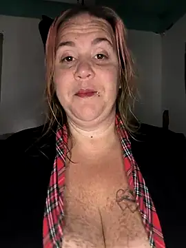 Courdles online show from September 25, 5:50 am