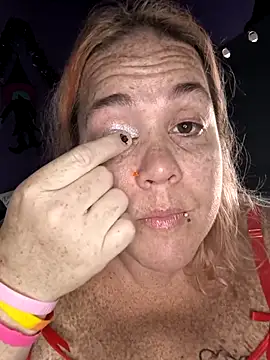 Courdles online show from November 10, 8:26 pm