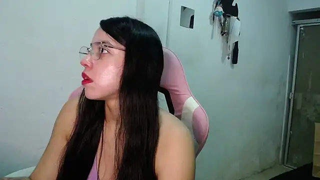 Amber09raiden online show from December 4, 9:59 pm