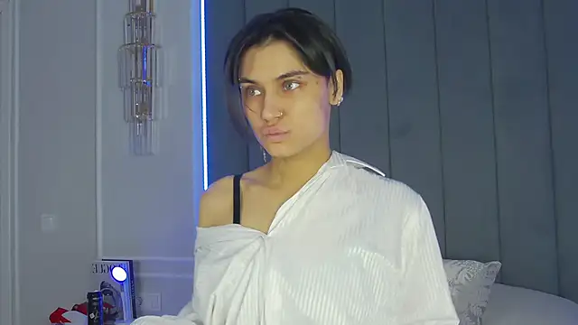 VioletAsh online show from October 13, 4:48 am