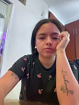 EmilyHarperr online show from October 28, 11:38 am