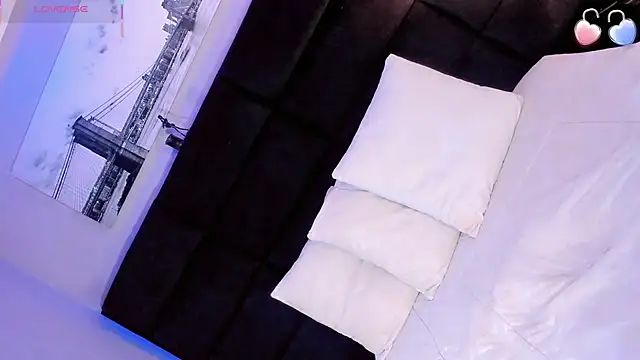 Ana Paaula23 online show from January 18, 9:11 pm