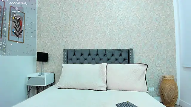 Cataleya Wayne online show from September 28, 3:50 pm