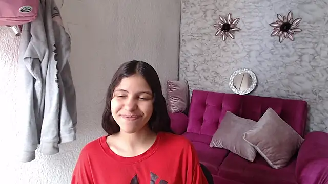 Evagirl69 online show from May 28, 12:25 pm