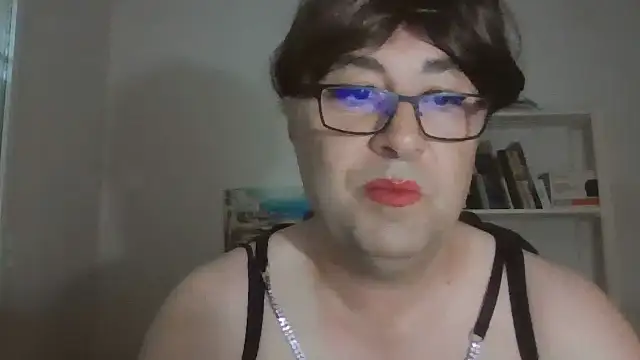 Snapshot of nataliacd chatting on September 12, 2:13 pm nataliacd online show from September 12, 2:13 pm