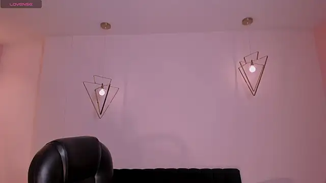 TiffannySins online show from October 28, 4:18 am