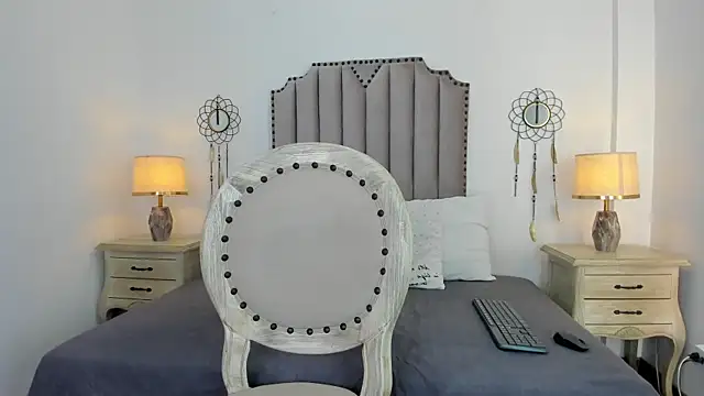 LanaFerrer online show from September 17, 7:45 pm