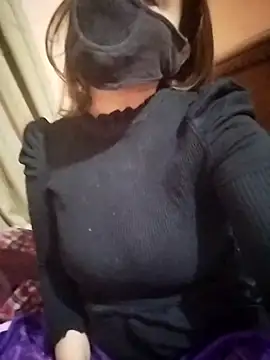 Urban Queen online show from November 19, 5:57 pm