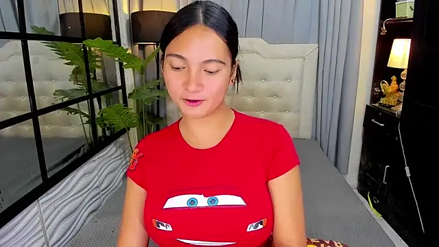 Patricia Anderson online show from April 6, 4:46 am