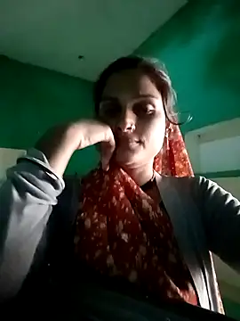 Snapshot of Sapna9685 chatting on October 15, 8:28 am Sapna9685 online show from October 15, 8:28 am