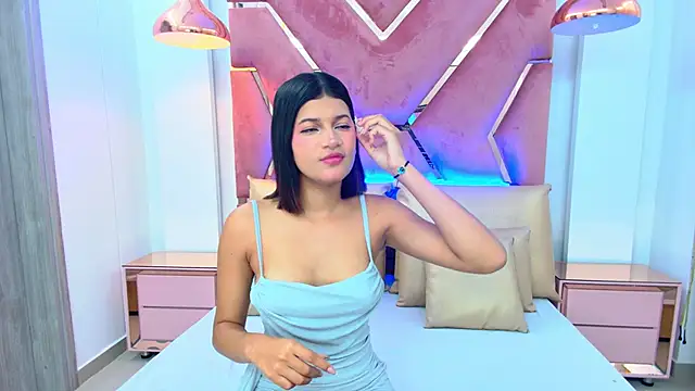 MaskedGirl  online show from January 19, 11:50 am