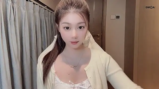 Makinghappymyself  online show from December 19, 2:09 pm