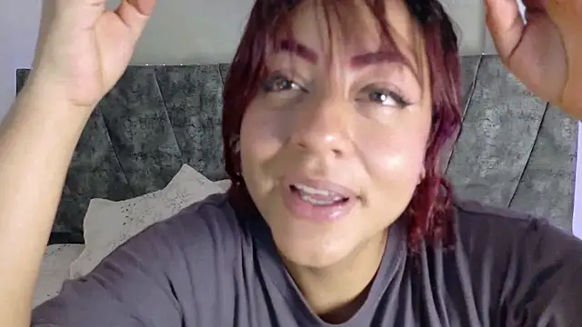 DaniniAnderson online show from June 4, 9:08 pm