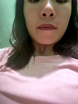 Snapshot of tieu_muoi chatting on September 15, 11:51 am tieu muoi online show from September 15, 11:51 am