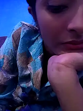 Snapshot of romantic_couple1 chatting on September 13, 2:41 am romantic couple1 online show from September 13, 2:41 am