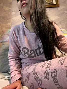 PrincessYYara online show from November 7, 8:42 am