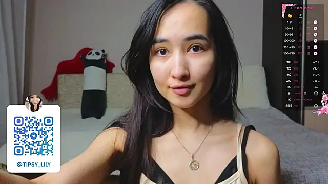 SakuraVelvet online show from April 21, 6:26 pm