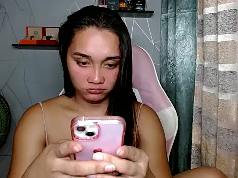 asian cumstarrhian online show from November 9, 3:24 am