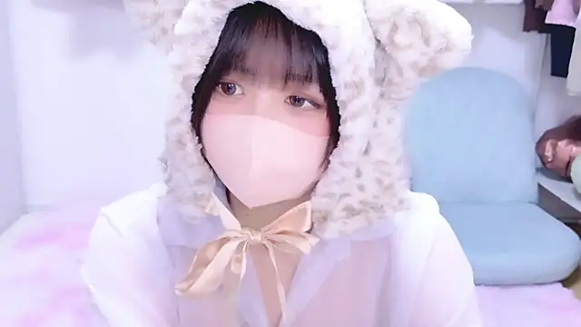 Hinata Sun online show from March 9, 8:34 pm