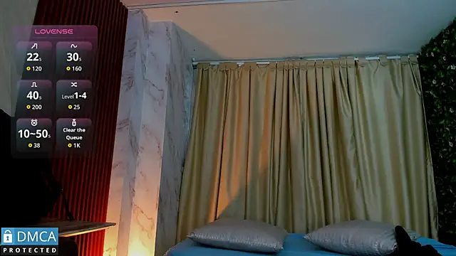 Kiara Zahiri   online show from September 19, 11:20 am