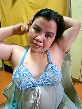 hotlyn45 online show from September 27, 3:36 am