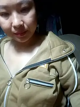 suki-lady online show from November 2, 4:21 pm