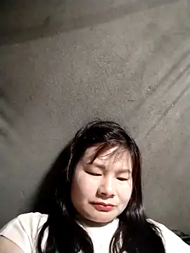 kute-00 online show from March 9, 12:30 pm