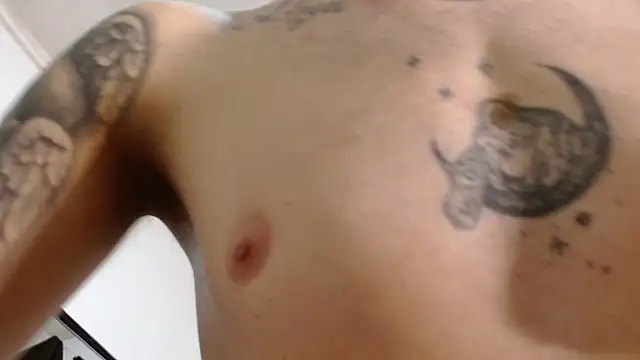 zoeandangel online show from March 21, 8:19 am