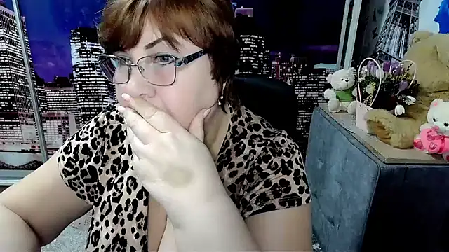 Bela Lana  online show from March 8, 4:11 pm