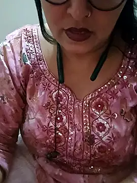 angel ridhi online show from August 3, 11:38 am