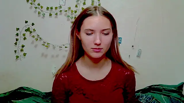  kikiclark   online show from November 20, 5:14 pm