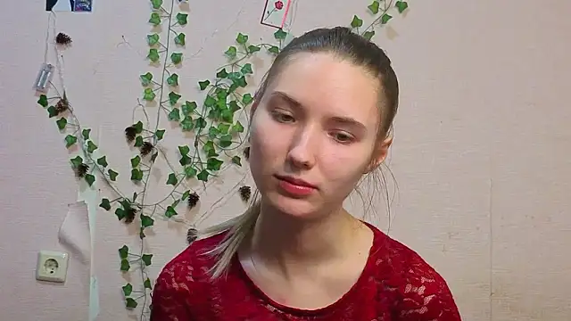  kikiclark   online show from February 28, 8:52 pm