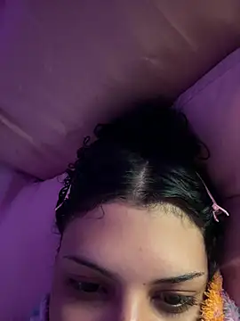 luluzinhax online show from May 30, 4:32 am