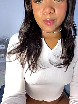 SereiaHott online show from November 29, 8:35 pm