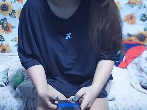 Horny miya1989 online show from December 13, 8:26 pm