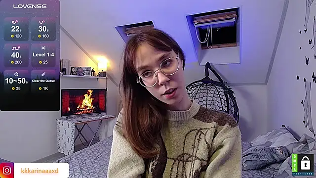  karin online show from October 8, 8:35 pm